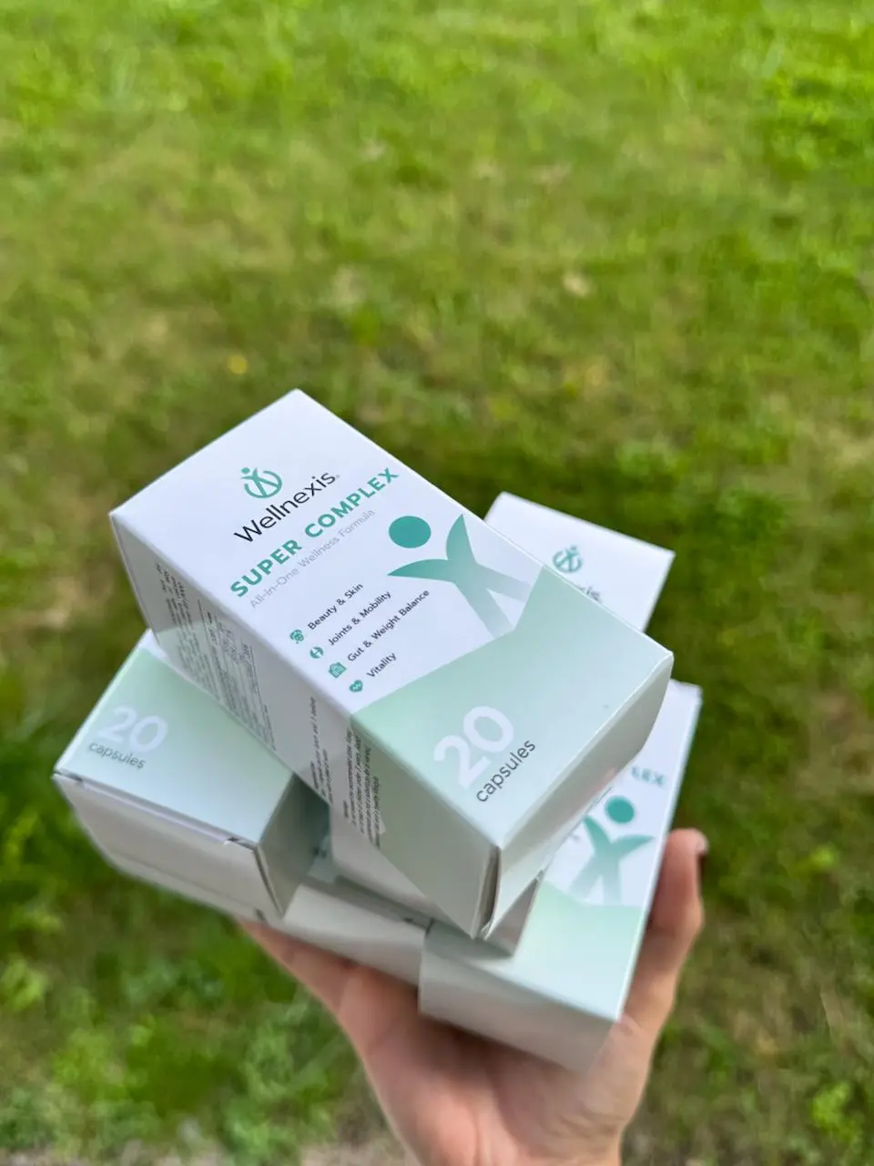 Klientka z produktem Wellnexis