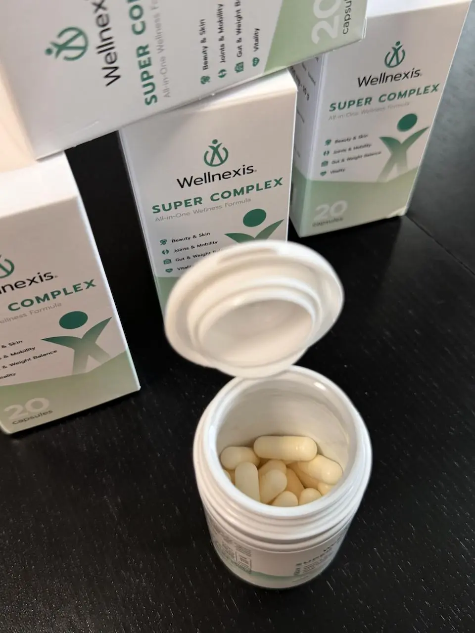 Klientka z produktem Wellnexis